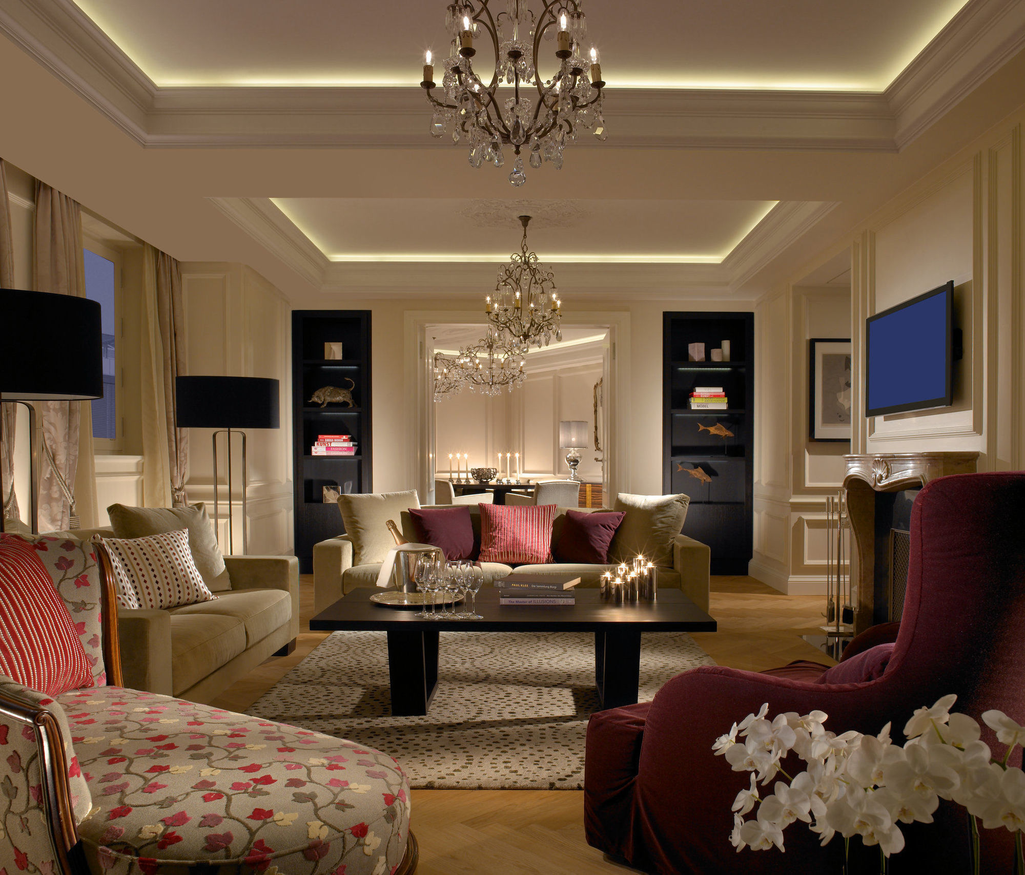 施伟泽霍夫伯尔尼水疗酒店 客房 照片 A suite at the Mandarin Oriental, Munich